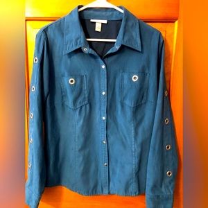 SALE🎉. Nice ultra suede top / jacket from Dress Barn.